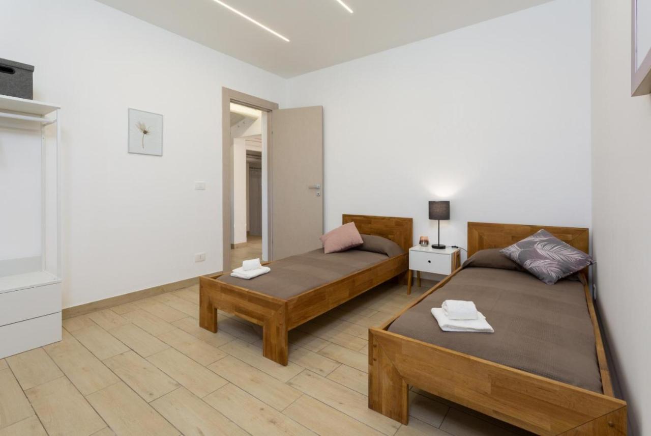 Villa Akos Ragusa Esterno foto